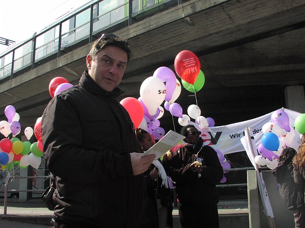 Giorgio Tuti Marcia mondiale donne 2010.JPG