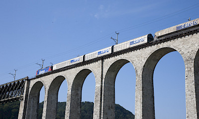 Mit «G-enesis» nimmt SBB Cargo in Kauf, bis zu 15% des Transportvolumens an die Strasse zu verlieren. © SBB